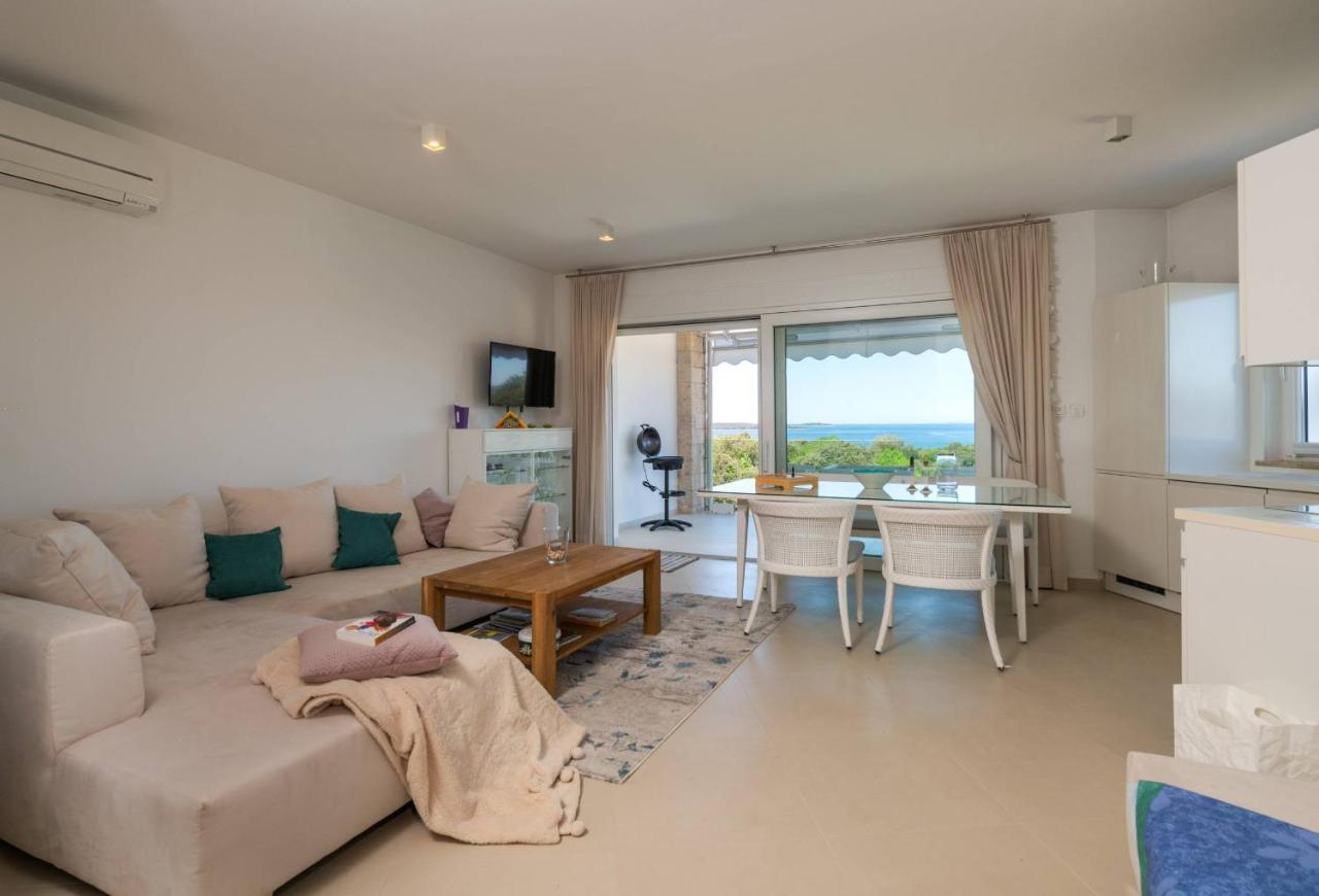 Dream Lounge With Sea View Apartman Póla