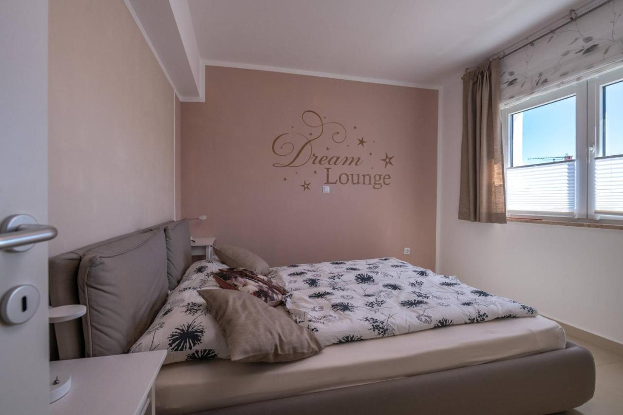 Dream Lounge With Sea View Apartmán *